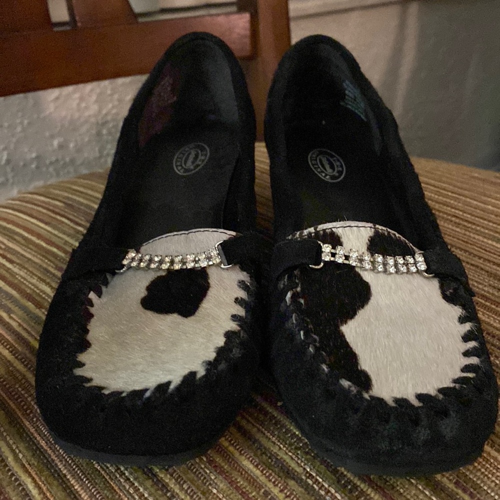 Dr. Scholl’s black suede cow print on toe with rhinestone small heel